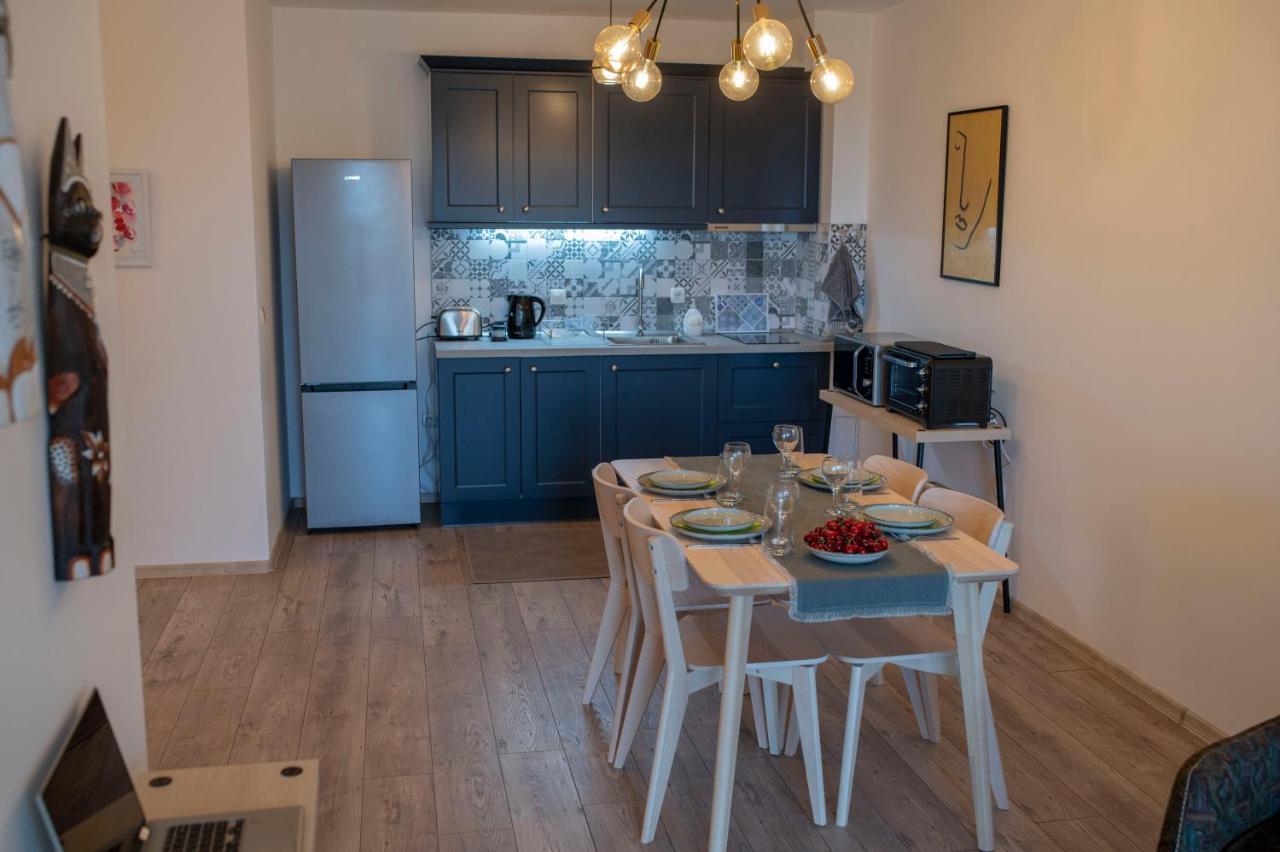 Mali Apartment Varna Extérieur photo