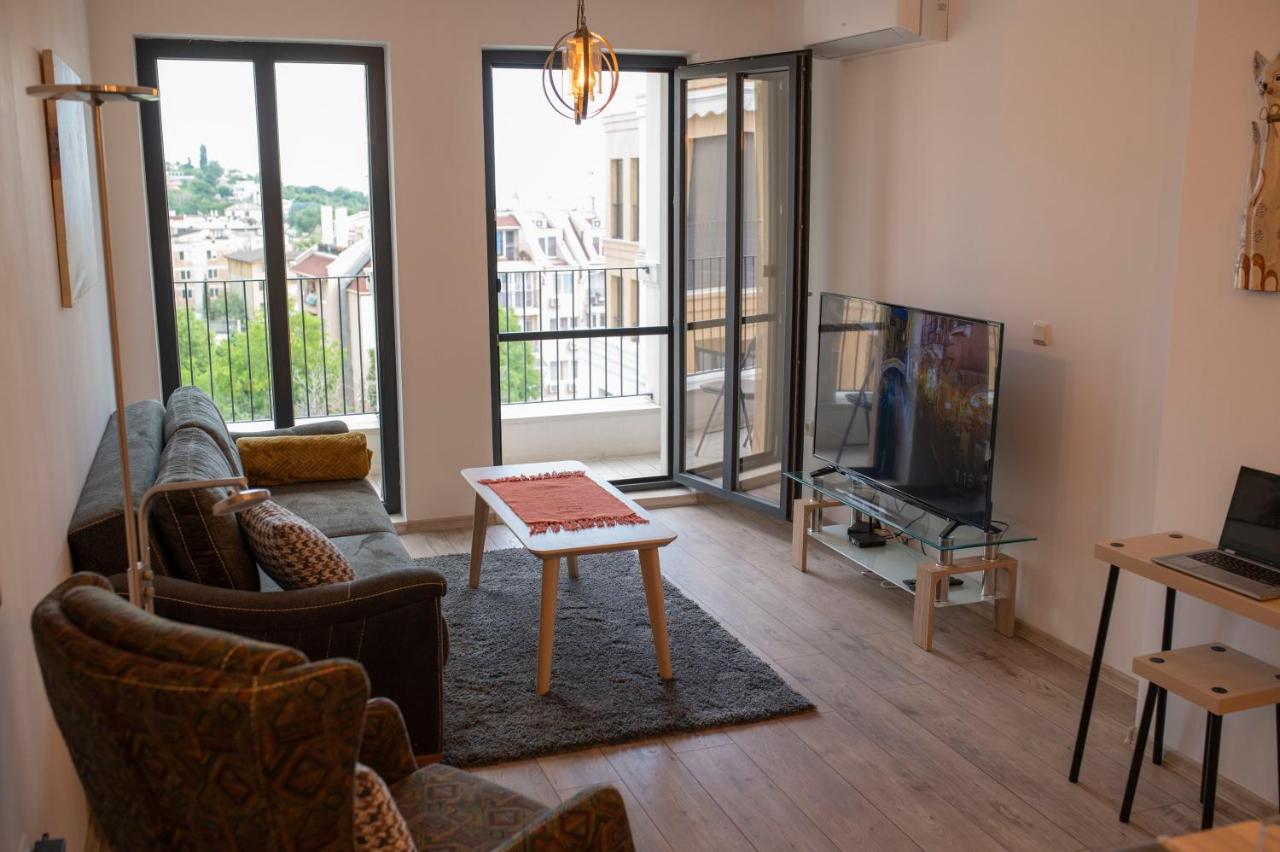 Mali Apartment Varna Extérieur photo